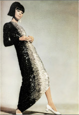 Hiroko Matsumoto by Richard Avedon (1965