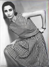 Naty Abascal by Richard Avedon (1965)