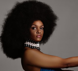 Tamara Dobson by Richard Avedon (1969)