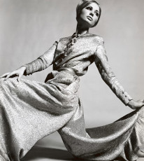 Sue Murray by David Bailey (1964)