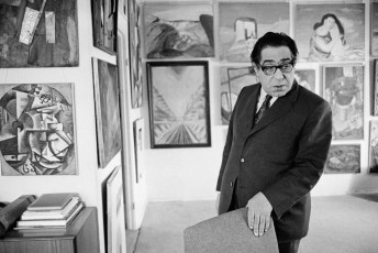 Moscow. Collector George Kostaki at home by Henri Cartier-Bresson (1972)