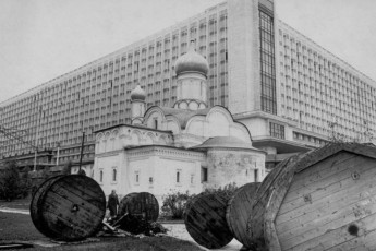 Moscow, The Rossiya Hotel near Red Square by Henri Cartier-Bresson (1972)