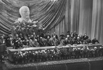 Turkmenistan, Ashgabat. Meeting of the leaders of the Communist Party by Henri Cartier-Bresson (1972)