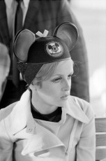 Twiggy (at Disneyland) by Ralph Crane (1967)