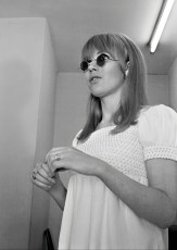 Marianne Faithfull by Roger Crump (1964)