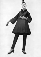 Nena von Schlebrugge by Gleb Derujinsky (1961)