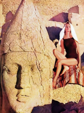 Nena von Schlebrugge by Gleb Derujinsky (1962)