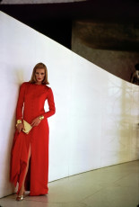 Patti Hansen by Arthur Elgort (1975)