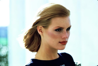 Patti Hansen by Arthur Elgort (1976)