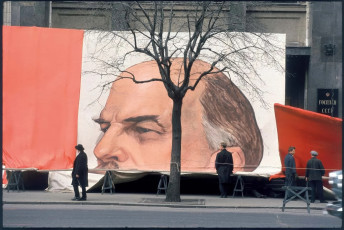 USSR, Moscow by Elliott Erwitt (1967)