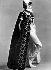 Simone d’Aillencourt by John French (1964)