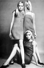 Twiggy, Christine Eastley, Jane Lumb by John French (1965)