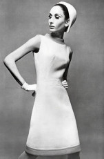 Naty Abascal by Jean-Louis Guegan (1966)