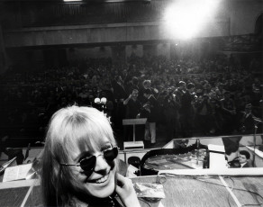 Marianne Faithfull by Dezo Hoffmann (1967)