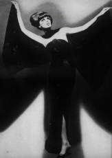 Dorothy McGowan by William Klein (1962)