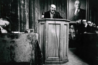 Moscow, Meeting of the Actors' Union by William Klein (1961)