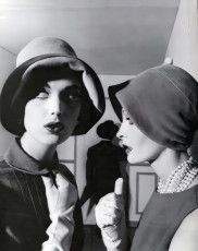 Dorothy McGowan, Sara Thom by William Klein (1960)