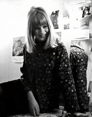 Marianne Faithfull by Michael Lawrence (1965)