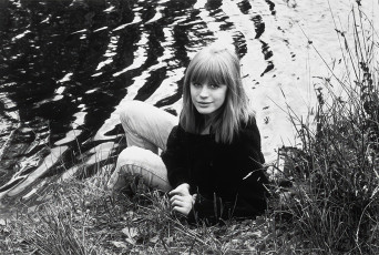 Marianne Faithfull by David Magnus (1964)