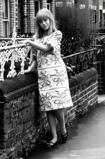 Marianne Faithfull by David Magnus (1964)