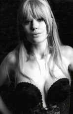Marianne Faithfull by Terry O’Neill (1967)