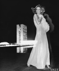 Cheryl Tiegs by Kourken Pakchanian (1973)