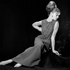 Jean Shrimpton by Norman Parkinson (1963)