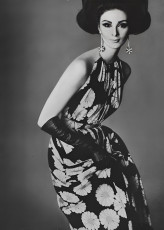 Wilhelmina Cooper by Irving Penn (1962)