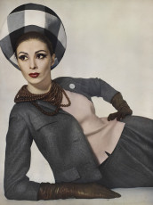 Wilhelmina Cooper by Irving Penn (1962)