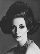 Wilhelmina Cooper by Irving Penn (1962)