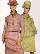 Wilhelmina Cooper, Mirella Petteni by Irving Penn (1964)
