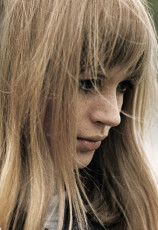 Marianne Faithfull by Jean-Marie Perier (1966)
