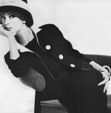 Nena von Schlebrugge by Karen Radkai (1962)