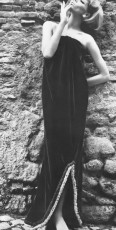 Veruschka by Karen Radkai (1963)
