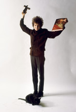 Bob Dylan by Jerry Schatzberg (1965)