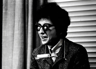 Bob Dylan by Jerry Schatzberg (1965)