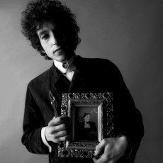 Bob Dylan by Jerry Schatzberg (1965)