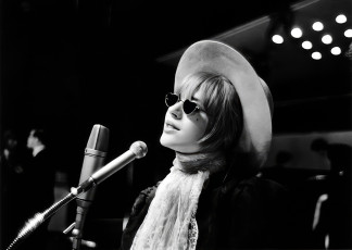 Marianne Faithfull by Peter Seeger (1967)