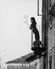Linguaglossa by Enzo Sellerio (1963)