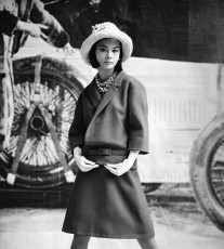 Hiroko Matsumoto by Mark Shaw (1961)