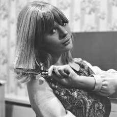 Marianne Faithfull by Jim Simpson (1964)