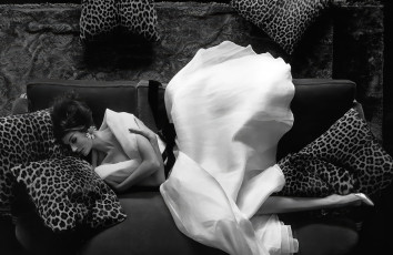 Simone d’Aillencourt by Melvin Sokolsky (1960)