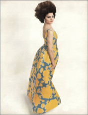 Isabella Albonico by Melvin Sokolsky (1962)
