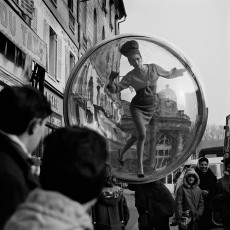 Simone d’Ailencourt (Bubble, Seine, Paris) by Melvin Sokolsky (1963)