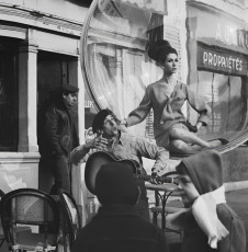 Simone d’Ailencourt (Bubble, Serenade Kiss, Paris) by Melvin Sokolsky (1963)