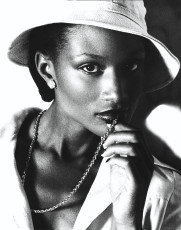 Beverly Johnson by Bob Stone (1973)