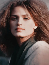 #<a href="/?page_id=50550" target="_blank">Gia Carangi</a>
