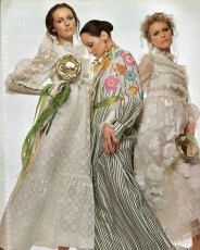 Berkley Johnson, Benedetta Barzini, Margrit Ramme by Chris von Wangenheim (1970)