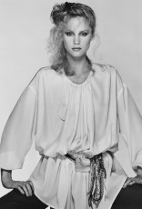 Rosie Vela by Albert Watson (1977)