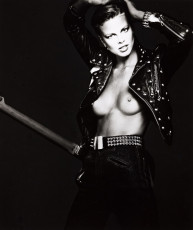 Lisa Taylor TWELVE PORTFOLIO by Albert Watson (1977)
